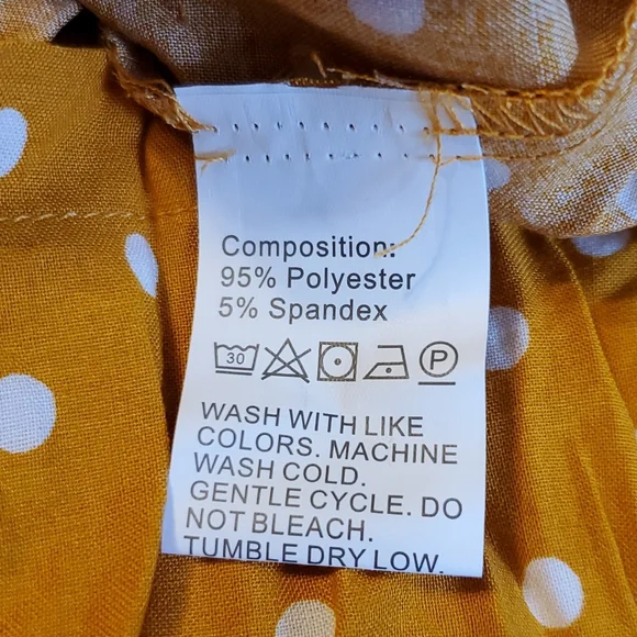 Kara and Kate halter neckline elastic waist maxi dress gold, white polka dots L - Picture 4 of 7